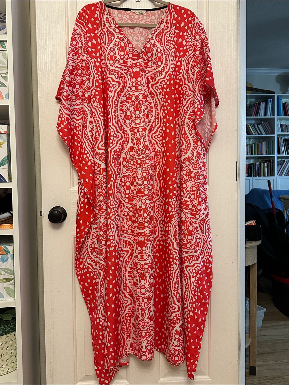 🧡 Gypsie Blu Red & White Patterned Women’s Kaftan 🧡